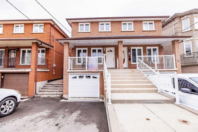 31 Keith Ave, House semidetached with 3 bedrooms, 3 bathrooms and 3 parking in Toronto ON | Image 23