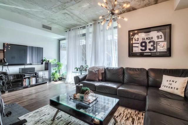 321 - 95 Bathurst St, Condo with 1 bedrooms, 1 bathrooms and 0 parking in Toronto ON | Image 12