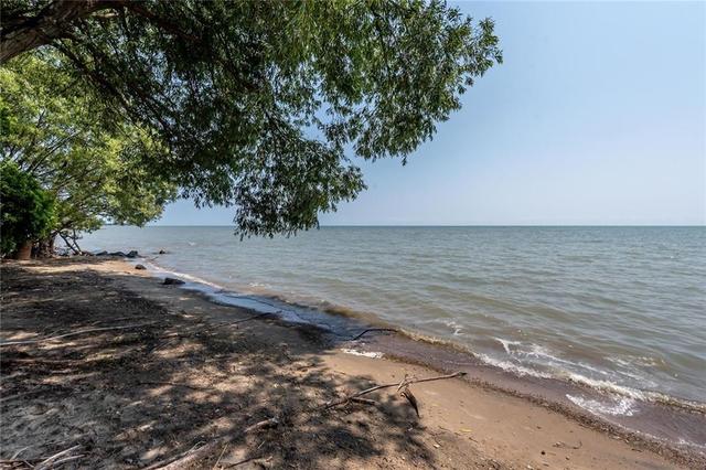 550 Lakeshore Road, House detached with 3 bedrooms, 2 bathrooms and 4 parking in Haldimand County ON | Image 39