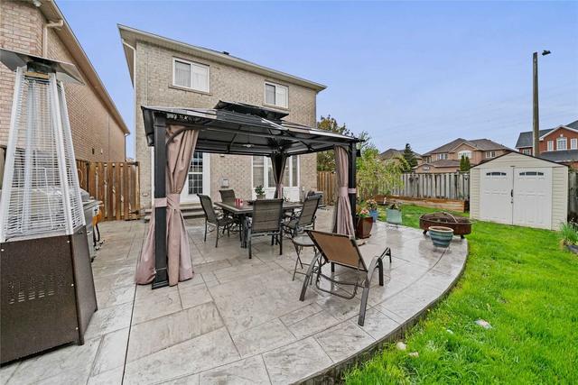 7497 Black Walnut Tr, House detached with 4 bedrooms, 4 bathrooms and 6 parking in Mississauga ON | Image 21