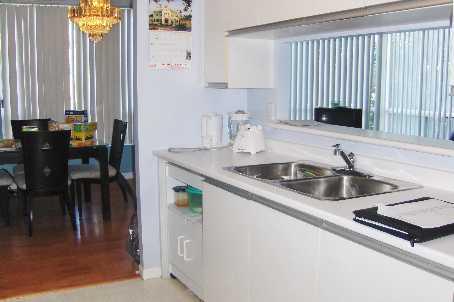 311 - 1 Hickory Tree Rd, Condo with 2 bedrooms, 2 bathrooms and 1 parking in Toronto ON | Image 4