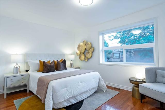 445 Brock Ave, House semidetached with 4 bedrooms, 3 bathrooms and 2 parking in Toronto ON | Image 25