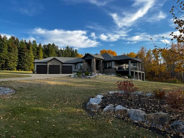 5 - 38349 Range Road 270, House detached with 4 bedrooms, 3 bathrooms and 5 parking in Red Deer County AB | Image 2