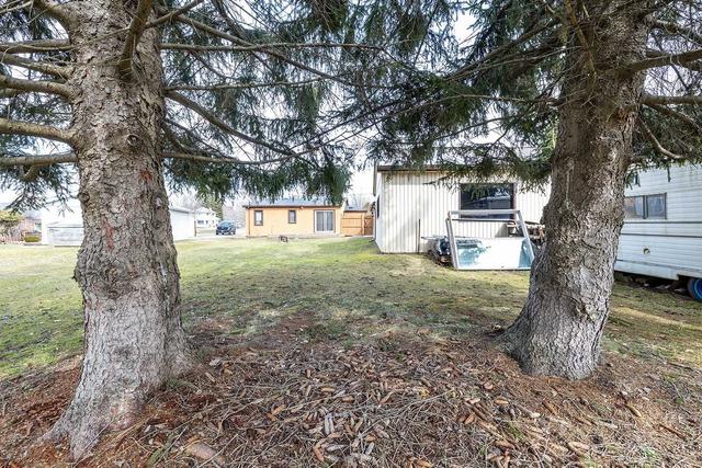 2045 Highway 2, House detached with 3 bedrooms, 1 bathrooms and 9 parking in Clarington ON | Image 10