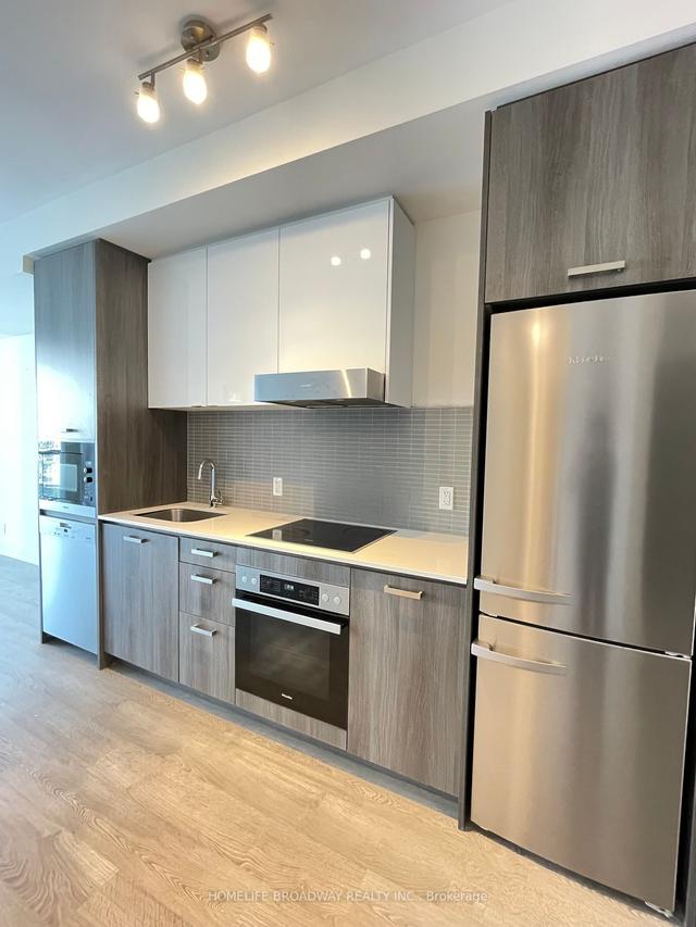 710 - 11 Lillian St, Condo with 1 bedrooms, 1 bathrooms and 0 parking in Toronto ON | Image 4