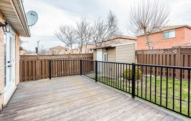 104 Torrance Wood, House detached with 3 bedrooms, 3 bathrooms and 6 parking in Brampton ON | Image 32