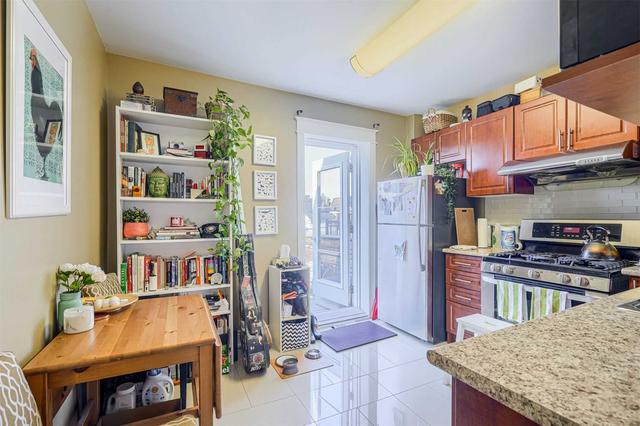 28 Russett Ave, House attached with 3 bedrooms, 3 bathrooms and 1 parking in Toronto ON | Image 26