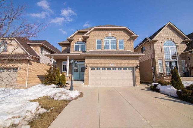 207 Kitty Murray Lane, House detached with 4 bedrooms, 4 bathrooms and 4 parking in Hamilton ON | Image 1
