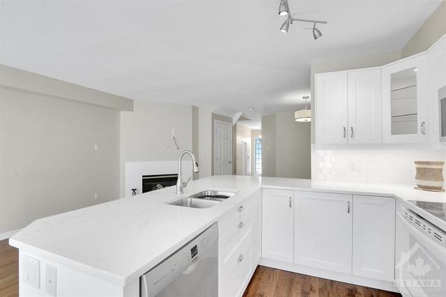 15 Sienna Private, Townhouse with 3 bedrooms, 3 bathrooms and 2 parking in Ottawa ON | Image 11