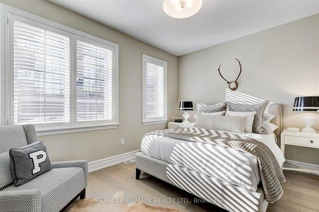 469 Shuter St, House semidetached with 2 bedrooms, 4 bathrooms and 1 parking in Toronto ON | Image 8