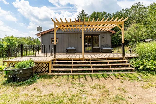 3110 Sideroad 30 Sdrd, House detached with 3 bedrooms, 2 bathrooms and 14 parking in Milton ON | Image 5