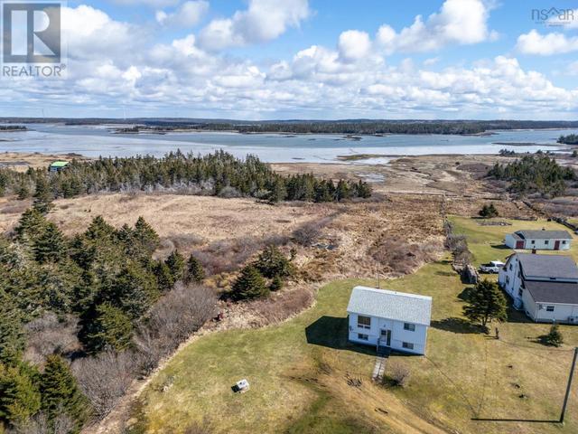 27 Saulnier Lane, House detached with 4 bedrooms, 1 bathrooms and null parking in Yarmouth MD NS | Image 7