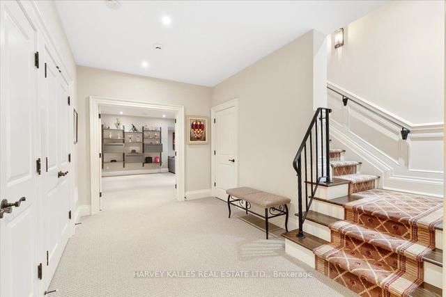 153 Sandringham Dr, House detached with 5 bedrooms, 7 bathrooms and 8 parking in Toronto ON | Image 29