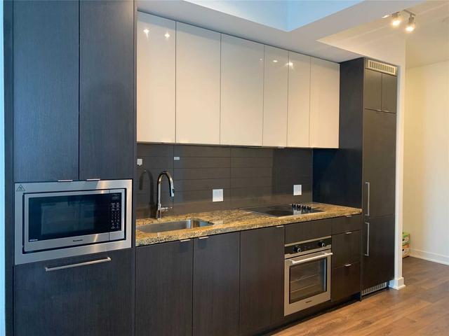 4808 - 125 Blue Jays Way W, Condo with 2 bedrooms, 2 bathrooms and 0 parking in Toronto ON | Image 3