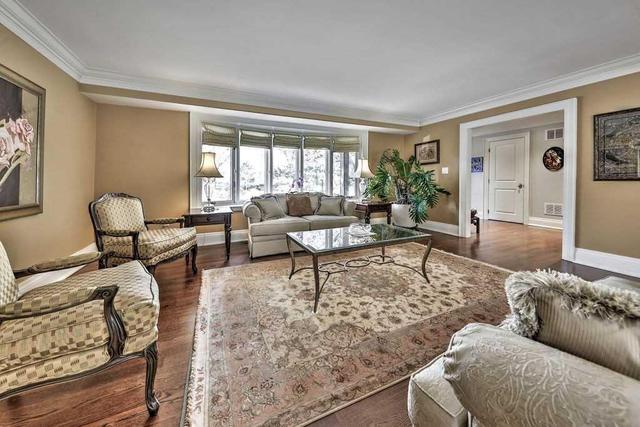 451 Bob O Link Rd, House detached with 4 bedrooms, 4 bathrooms and 8 parking in Mississauga ON | Image 11