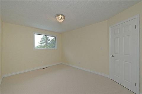 1239 Thorpe Rd, House detached with 3 bedrooms, 3 bathrooms and 2 parking in Burlington ON | Image 12