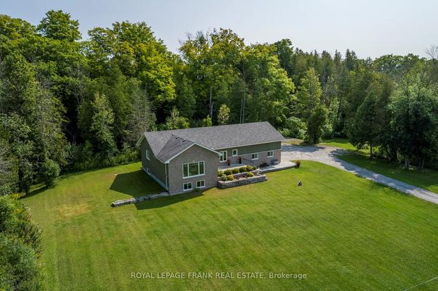 4267 County Rd 32, House detached with 2 bedrooms, 3 bathrooms and 7 parking in Douro Dummer ON | Image 22