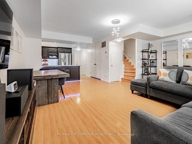 1037 - 3037 Finch Ave W, Townhouse with 3 bedrooms, 2 bathrooms and 1 parking in Toronto ON | Image 23