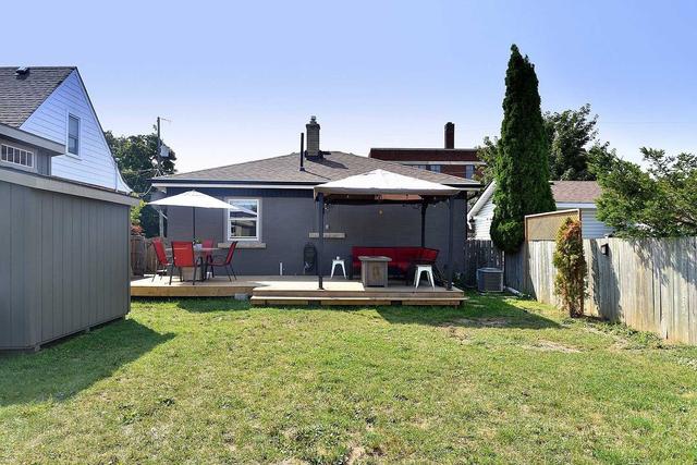 12 Wade Ave, House detached with 2 bedrooms, 1 bathrooms and 2 parking in Brantford ON | Image 27