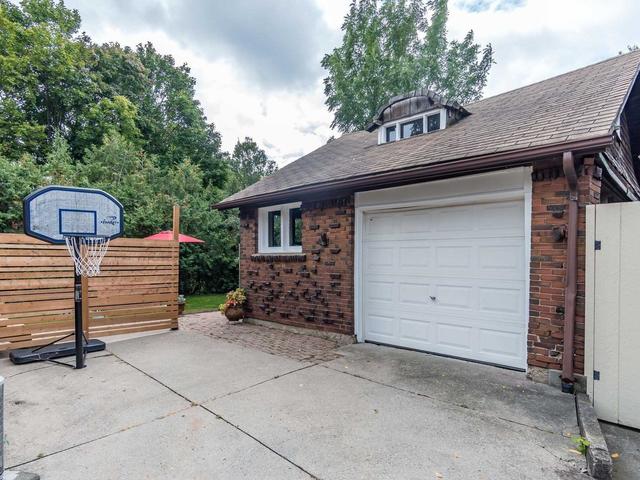 123 Mill St S, House detached with 4 bedrooms, 2 bathrooms and 6 parking in Brampton ON | Image 32