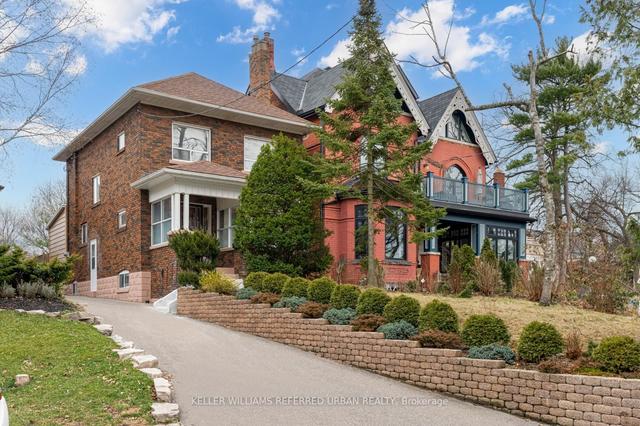 23 Laws St, House detached with 4 bedrooms, 2 bathrooms and 4 parking in Toronto ON | Image 23