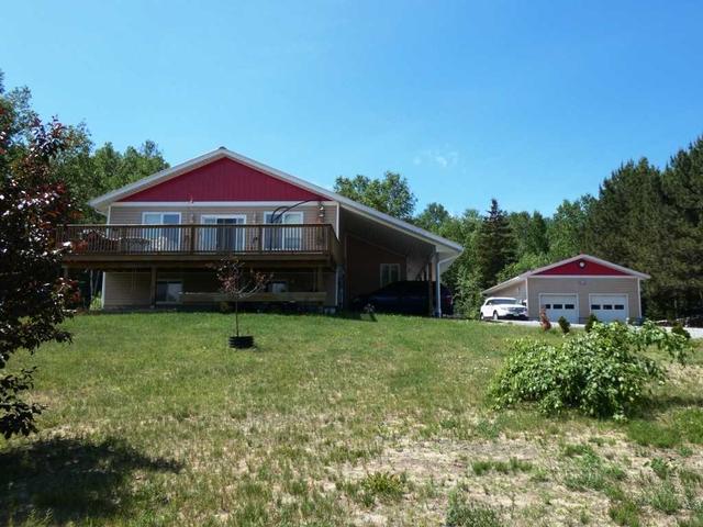 13595 Highway 64, House detached with 2 bedrooms, 2 bathrooms and 10 parking in West Nipissing ON | Image 1