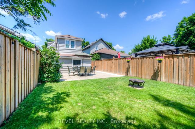 38 Balfour St, House detached with 4 bedrooms, 2 bathrooms and 1 parking in Brantford ON | Image 26