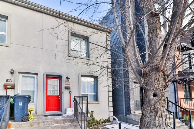 809 Pape Ave, House semidetached with 3 bedrooms, 2 bathrooms and 0 parking in Toronto ON | Image 1