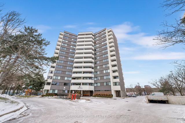 405 - 150 Neptune Dr, Condo with 3 bedrooms, 2 bathrooms and 1 parking in Toronto ON | Image 1