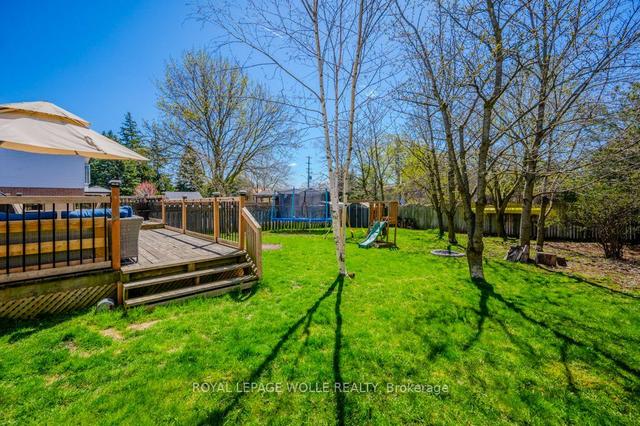 381 Strawberry Cres, House detached with 3 bedrooms, 3 bathrooms and 6 parking in Waterloo ON | Image 21