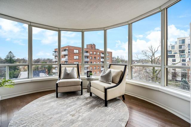 711 - 2727 Yonge St, Condo with 2 bedrooms, 2 bathrooms and 2 parking in Toronto ON | Image 6