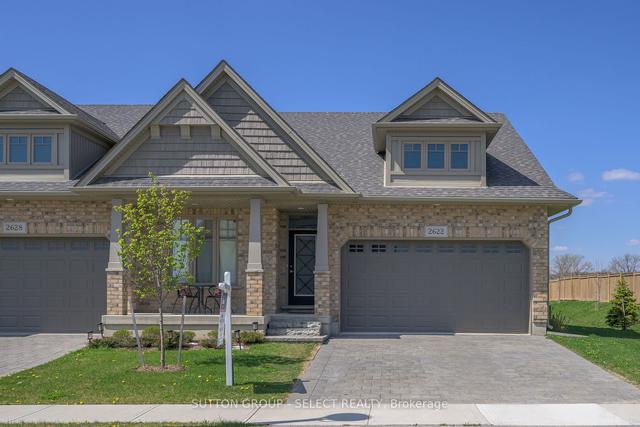 2622 Buroak Dr, Townhouse with 2 bedrooms, 3 bathrooms and 4 parking in London ON | Image 1