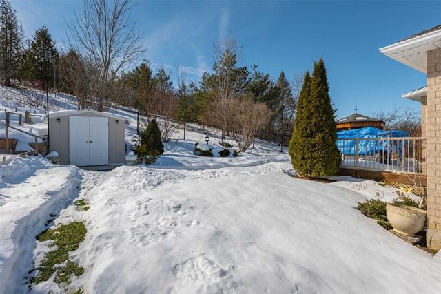 28 Deer Hollow Crt, House detached with 3 bedrooms, 3 bathrooms and 10 parking in Caledon ON | Image 29