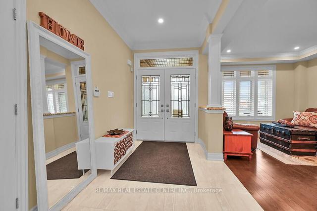 19 Athens St, House detached with 5 bedrooms, 4 bathrooms and 4 parking in Hamilton ON | Image 34