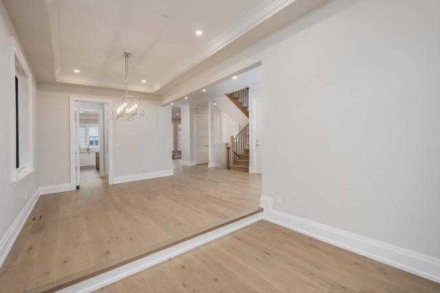 2536 St Clair Ave E, House detached with 4 bedrooms, 5 bathrooms and 2 parking in Toronto ON | Image 19