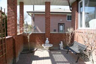 220 Connaught Ave, House detached with 4 bedrooms, 4 bathrooms and 4 parking in Toronto ON | Image 2
