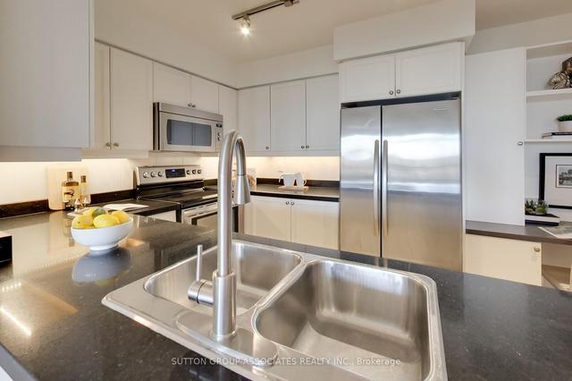 1105 - 388 Bloor St E, Condo with 2 bedrooms, 2 bathrooms and 1 parking in Toronto ON | Image 31