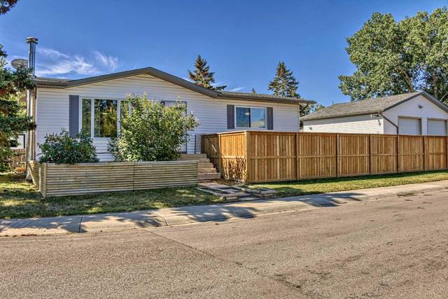 204 Big Hill Place Se, House detached with 3 bedrooms, 2 bathrooms and 4 parking in Airdrie AB | Image 43