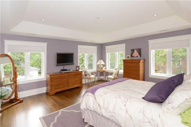 575 Indian Rd, House detached with 4 bedrooms, 4 bathrooms and 2 parking in Toronto ON | Image 13