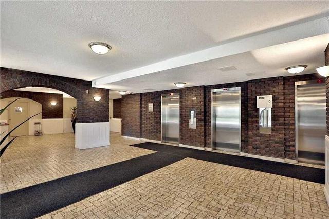 306 - 966 Inverhouse Dr, Condo with 3 bedrooms, 2 bathrooms and 1 parking in Mississauga ON | Image 12
