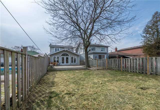 59 Thirty First St, House detached with 3 bedrooms, 2 bathrooms and 2 parking in Toronto ON | Image 16