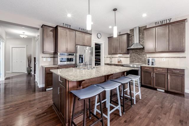 144 Aspenshire Crescent Sw, House detached with 5 bedrooms, 4 bathrooms and 2 parking in Calgary AB | Image 6