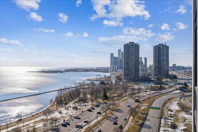 1910 - 1928 Lake Shore Blvd W, Condo with 2 bedrooms, 3 bathrooms and 1 parking in Toronto ON | Image 18