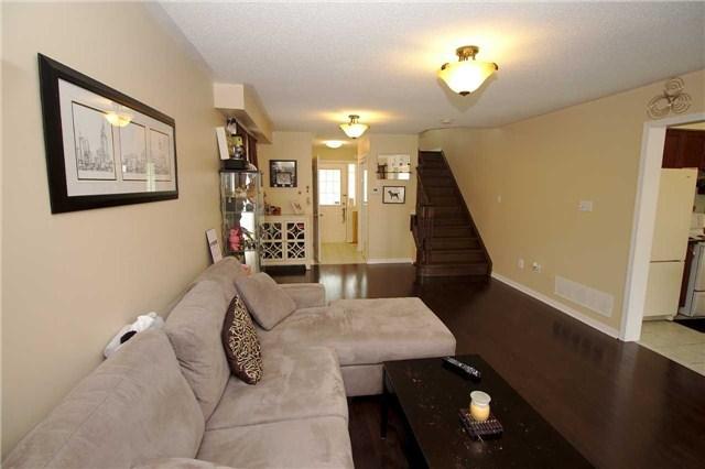 9 Bern St, House semidetached with 3 bedrooms, 3 bathrooms and 2 parking in Markham ON | Image 5