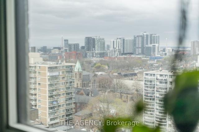 1506 - 40 Homewood Ave, Condo with 1 bedrooms, 1 bathrooms and 1 parking in Toronto ON | Image 8