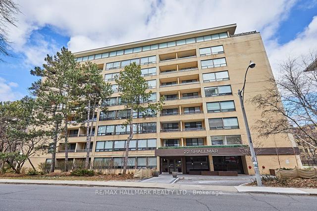 302 - 22 Shallmar Blvd, Condo with 2 bedrooms, 2 bathrooms and 1 parking in Toronto ON | Image 12