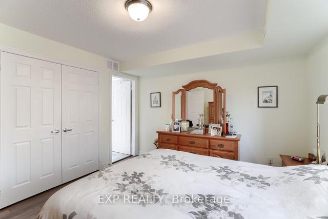 2 - 56a First St, House detached with 3 bedrooms, 2 bathrooms and 1 parking in Orangeville ON | Image 4