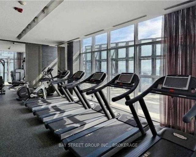 4609 - 1080 Bay St, Condo with 2 bedrooms, 2 bathrooms and 1 parking in Toronto ON | Image 7