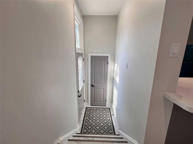 283 Mcconvey Dr, House semidetached with 3 bedrooms, 3 bathrooms and 4 parking in Richmond Hill ON | Image 36