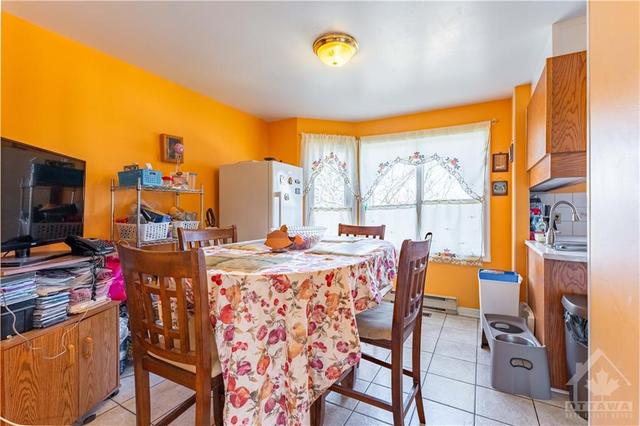 2045 Boake Street, Townhouse with 3 bedrooms, 3 bathrooms and 1 parking in Ottawa ON | Image 16